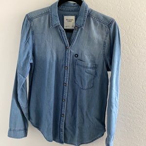 Abercrombie & Fitch long sleeve shirt